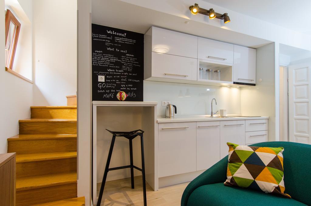Apartments & Rooms Tiramola - Old Town Trogir Quarto foto