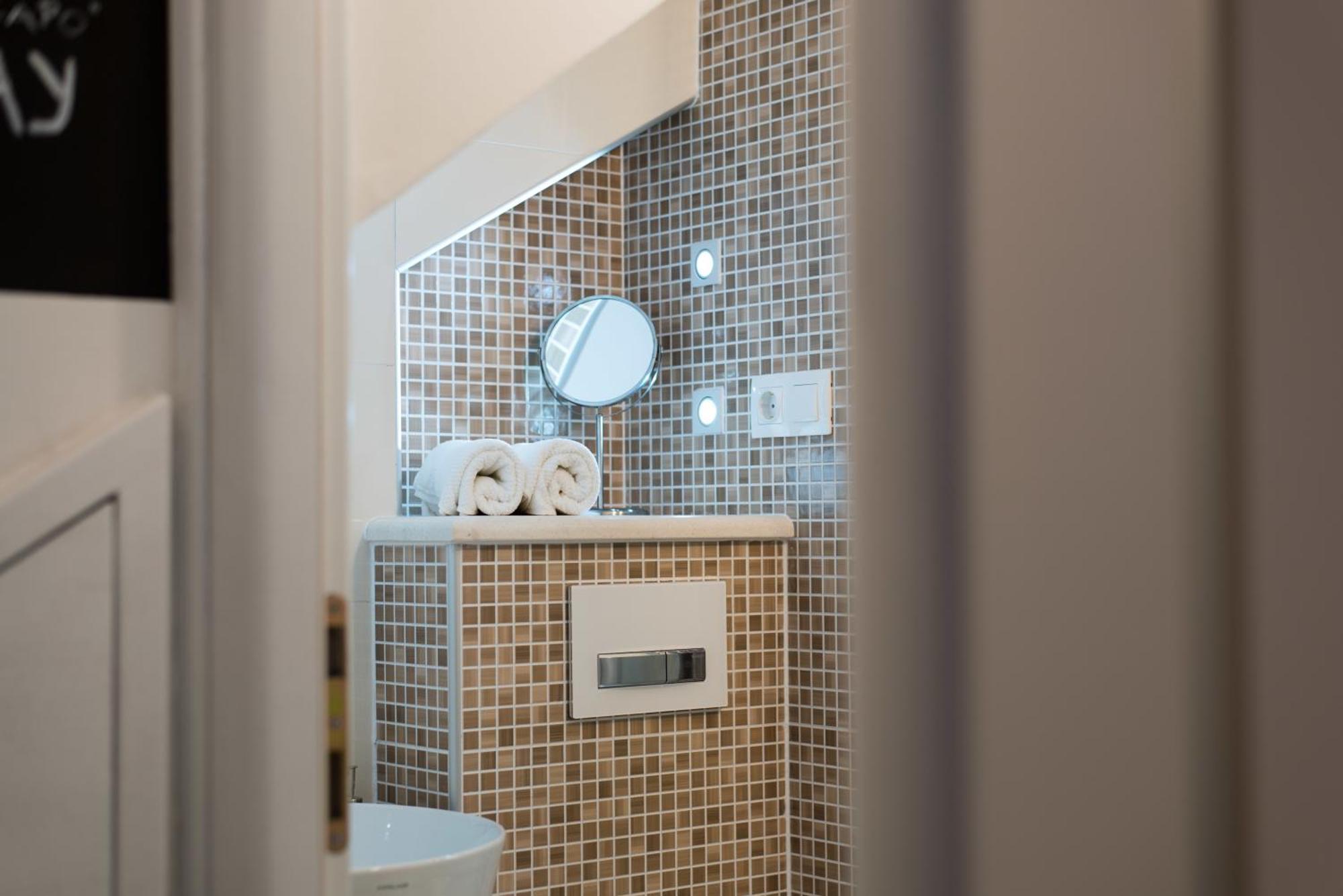 Apartments & Rooms Tiramola - Old Town Trogir Quarto foto