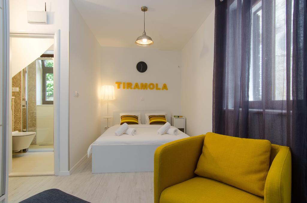 Apartments & Rooms Tiramola - Old Town Trogir Quarto foto